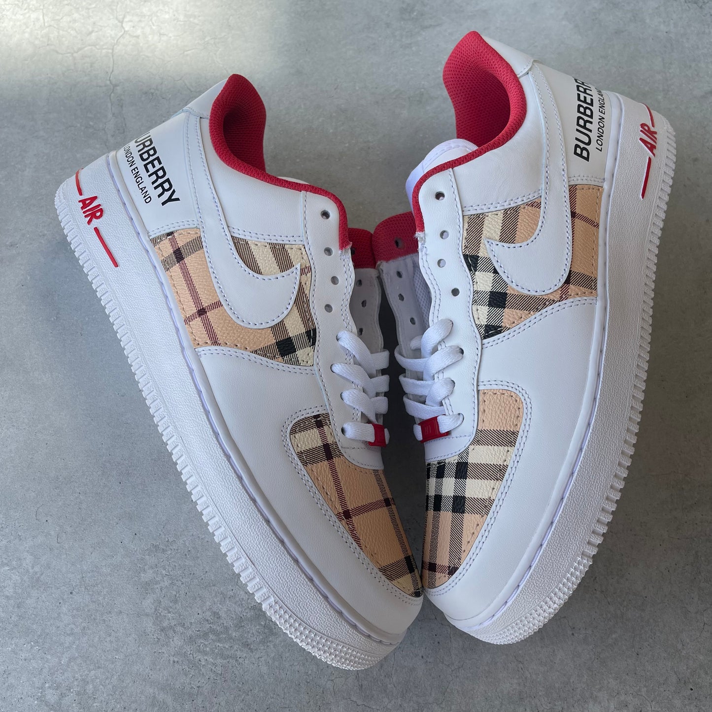 Custom AIR FORCE 1 - BB (red details)