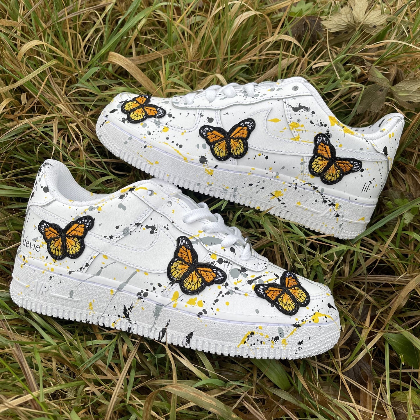 Custom AIR FORCE 1 - Butterfly splash (yellow/grey/black)