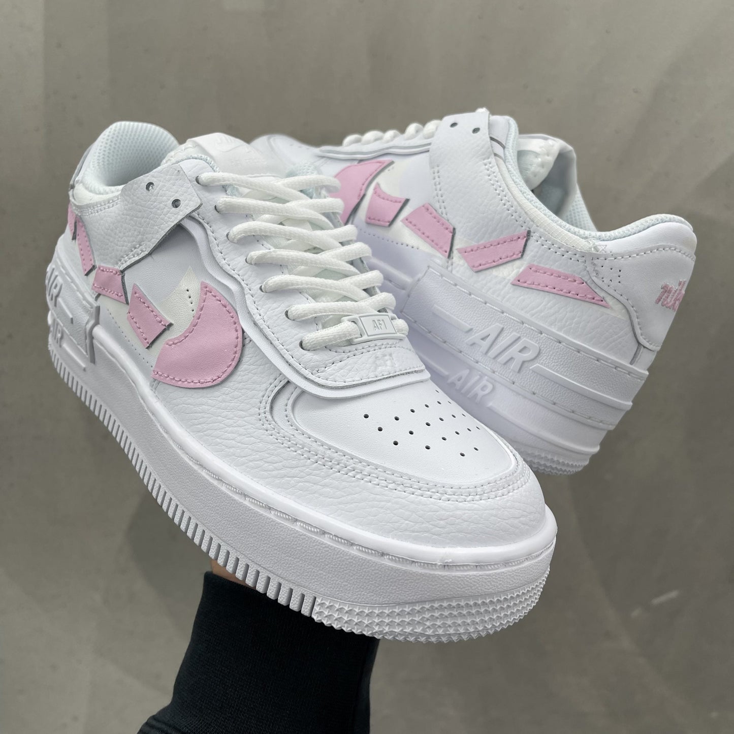 Custom AIR FORCE 1 shadow - Destroyed swooshes (pink)