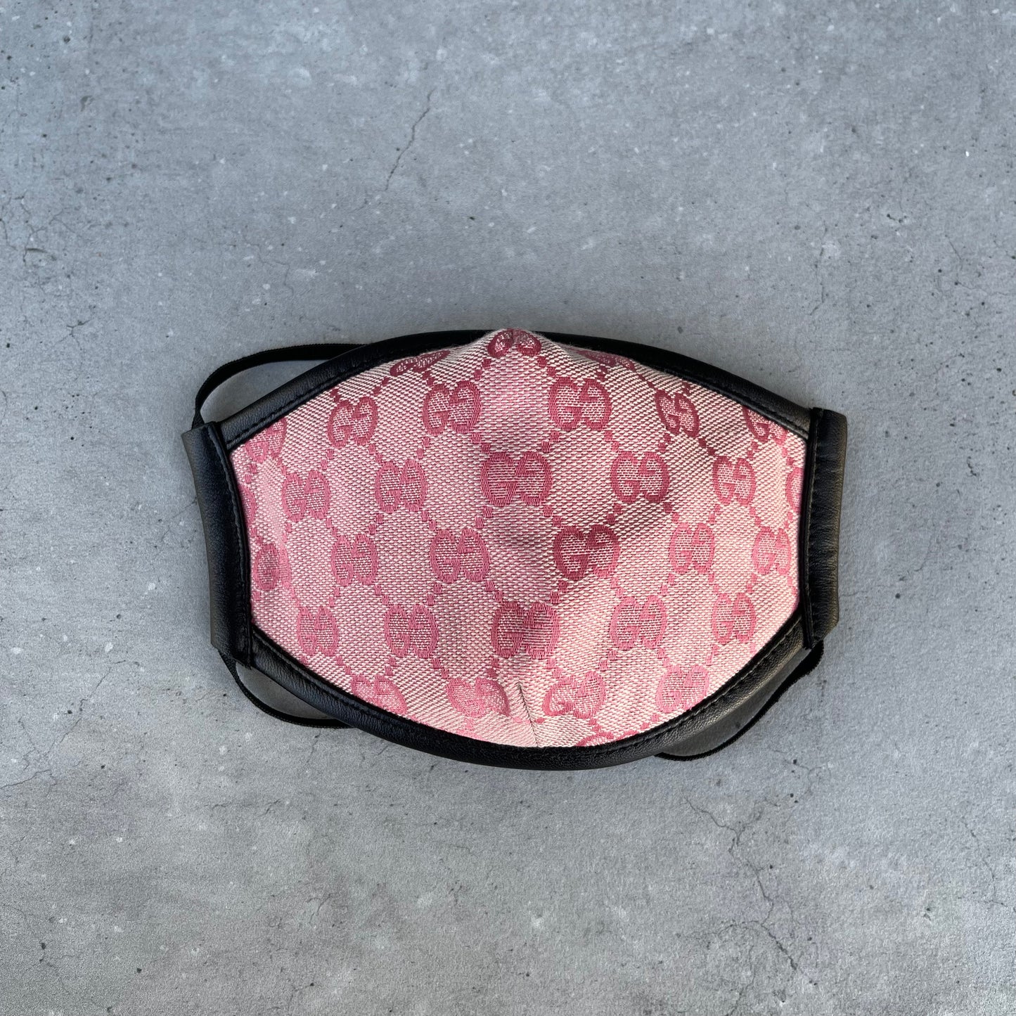 Custom face mask - Double G (pink)